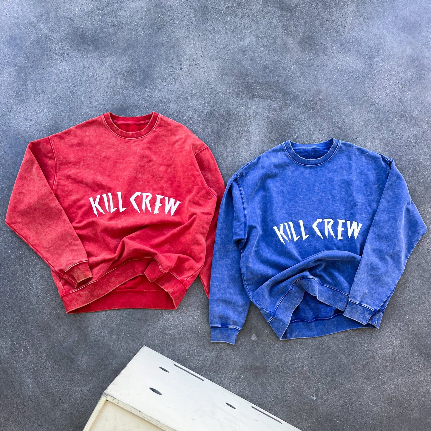 HEAVYWEIGHT LUX "KILL CREW" CREW NECK - RED