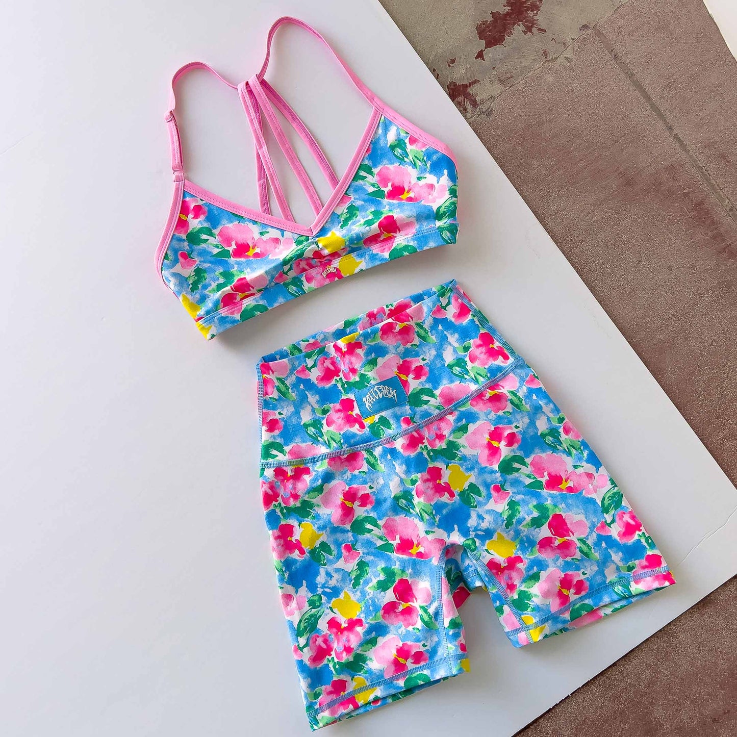 SCRUNCH BIKER SHORTS "BLOSSOM"