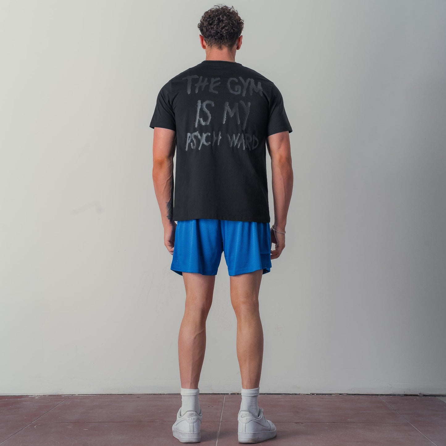 THE GYM IS MY PSYCH WARD T-SHIRT - BLACKOUT