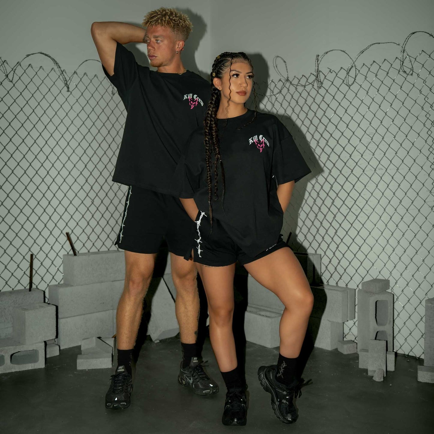 RELAXED FIT NATURAL COTTON "DESTROY" T-SHIRT - BLACK