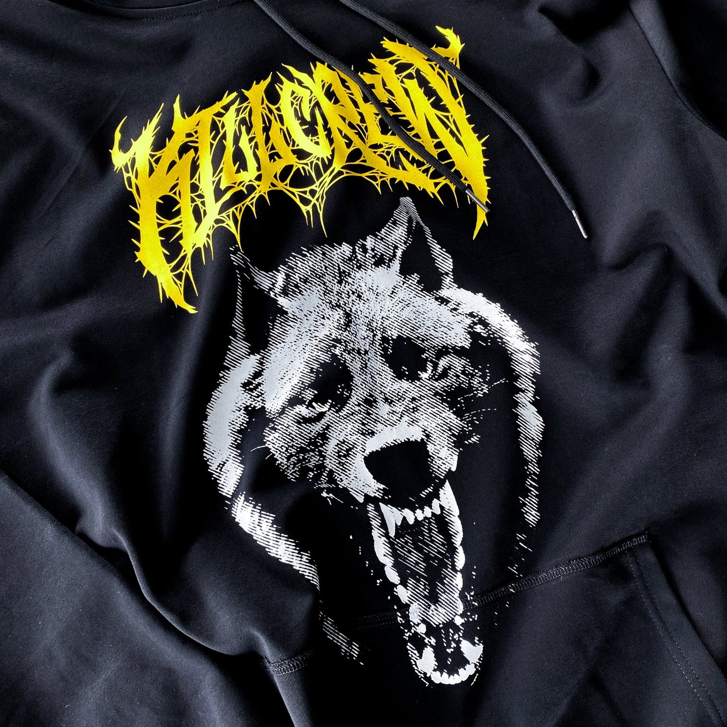 LONE WOLF HOODIE - BLACK