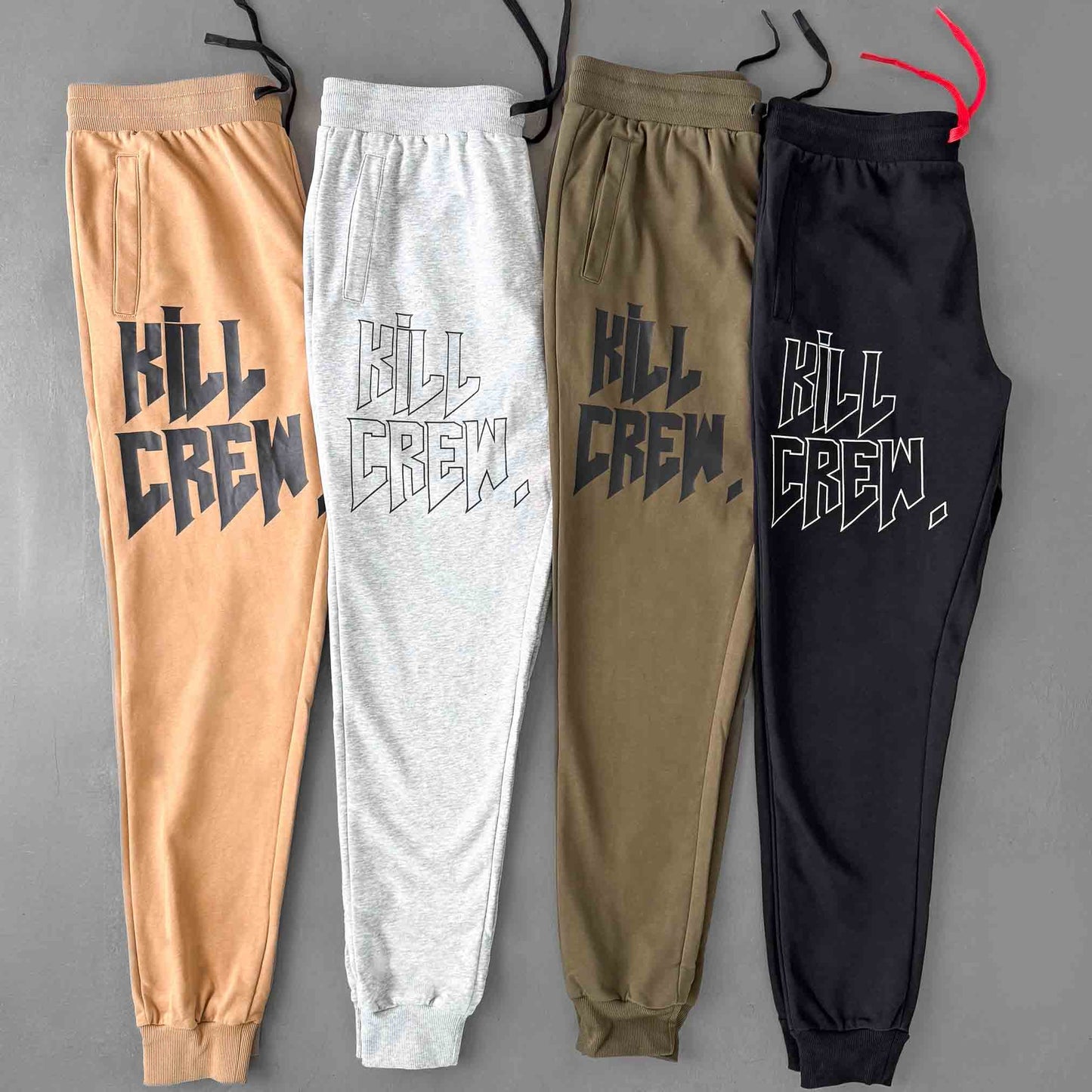 CLASSIC JOGGERS - OLIVE