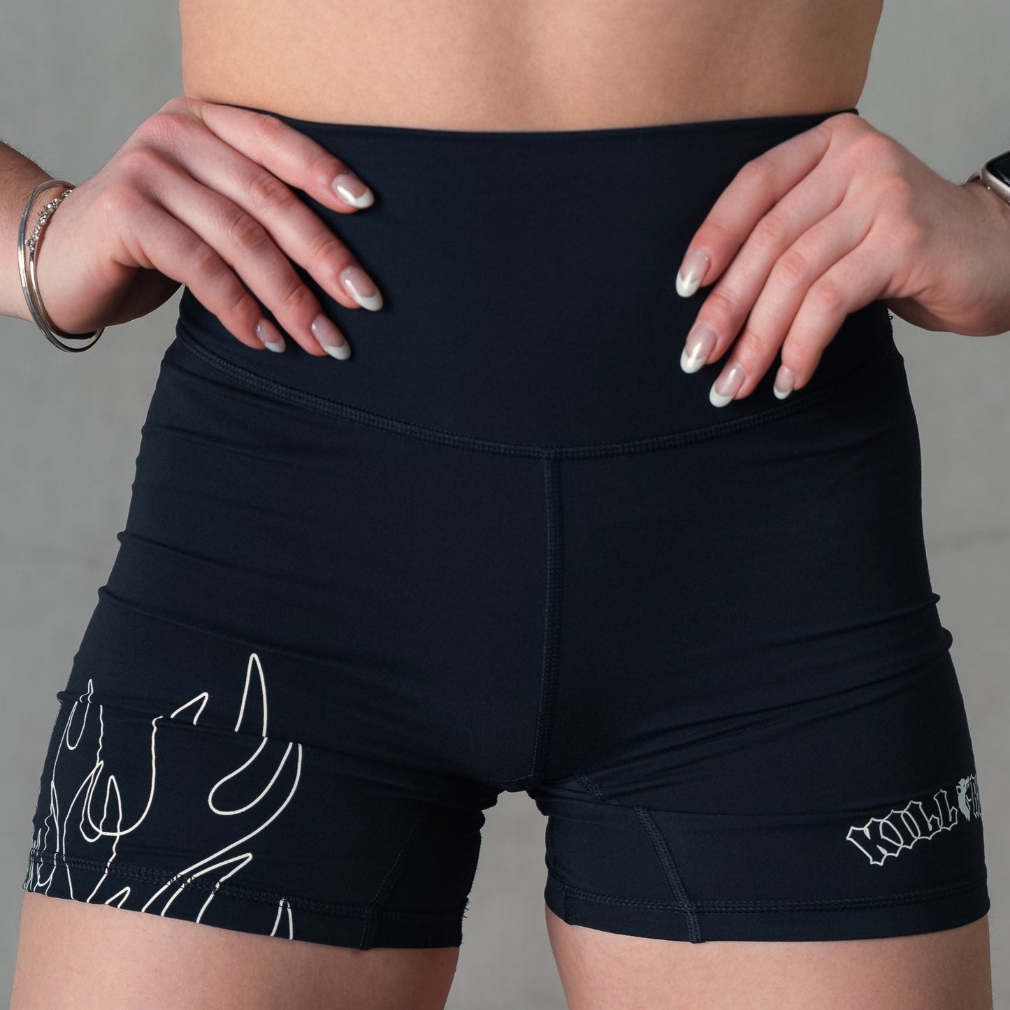 SCRUNCH FLAMES BIKER SHORTS - BLACK / WHITE