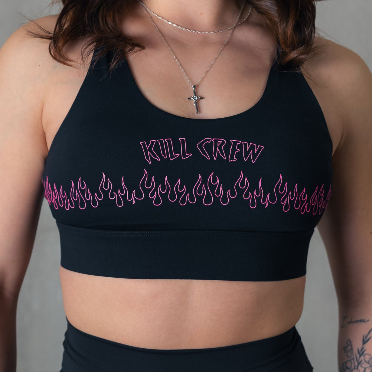 FLAME HIGH SUPPORT SPORTS BRA - BLACK / PINK