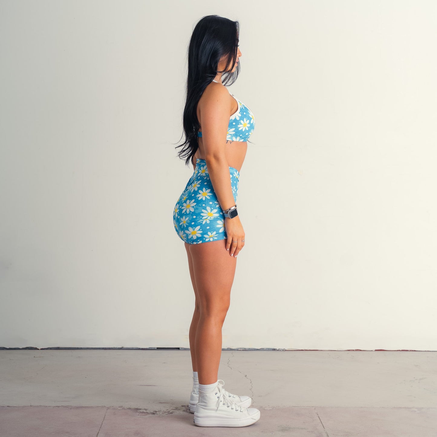 MEDIUM SUPPORT SPORTS BRA "DAISY FIELD"