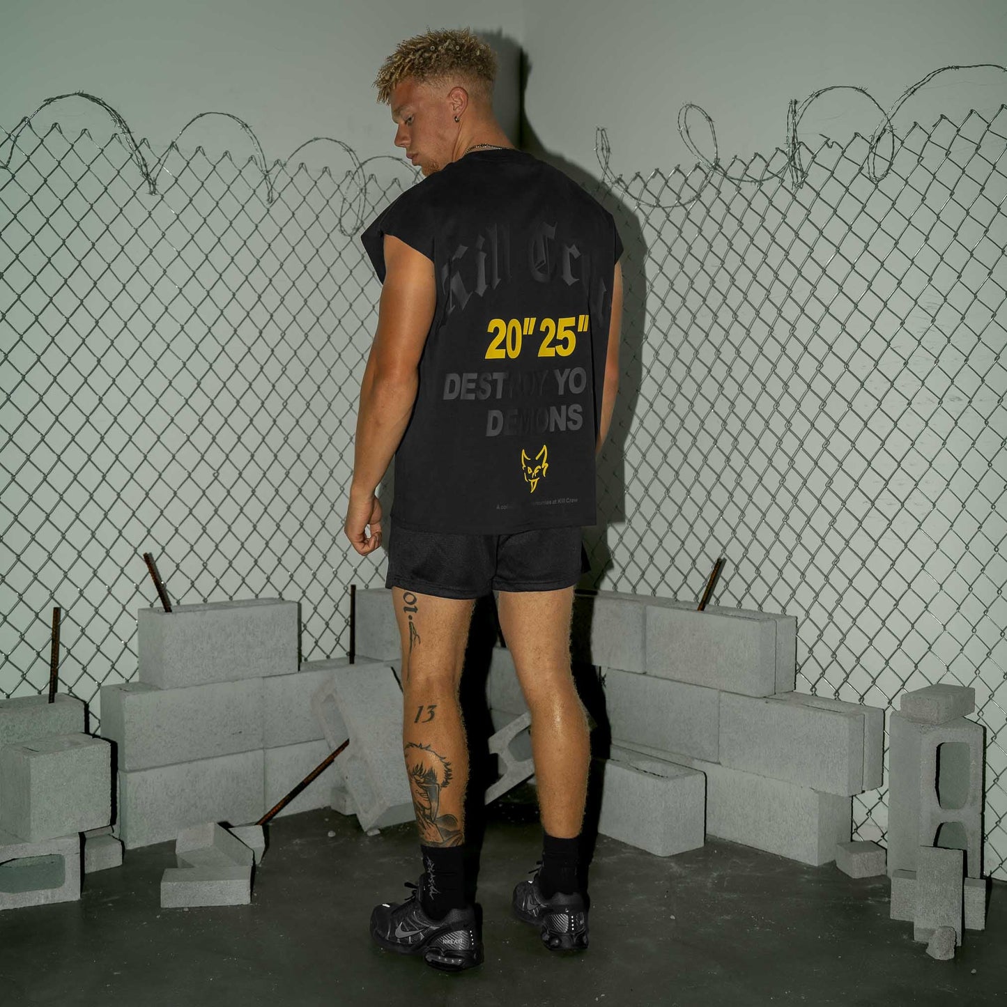 NATURAL COTTON CUTOFF "DESTROY" - BLACK