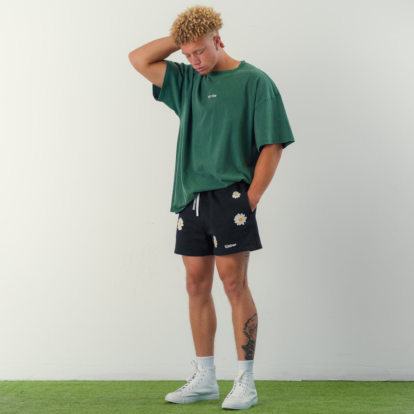 COTTON SHORTS (MID THIGH CUT) DAISY - BLACK