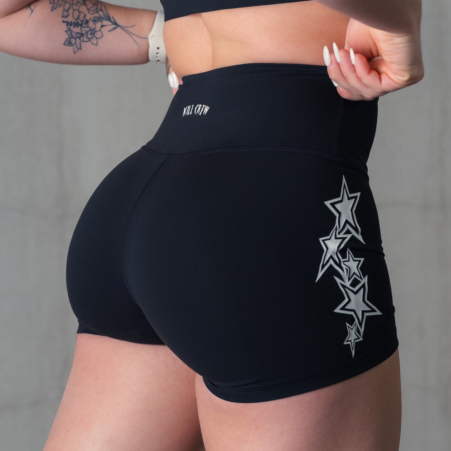 STAR BOY BIKER SHORTS - BLACK / WHITE