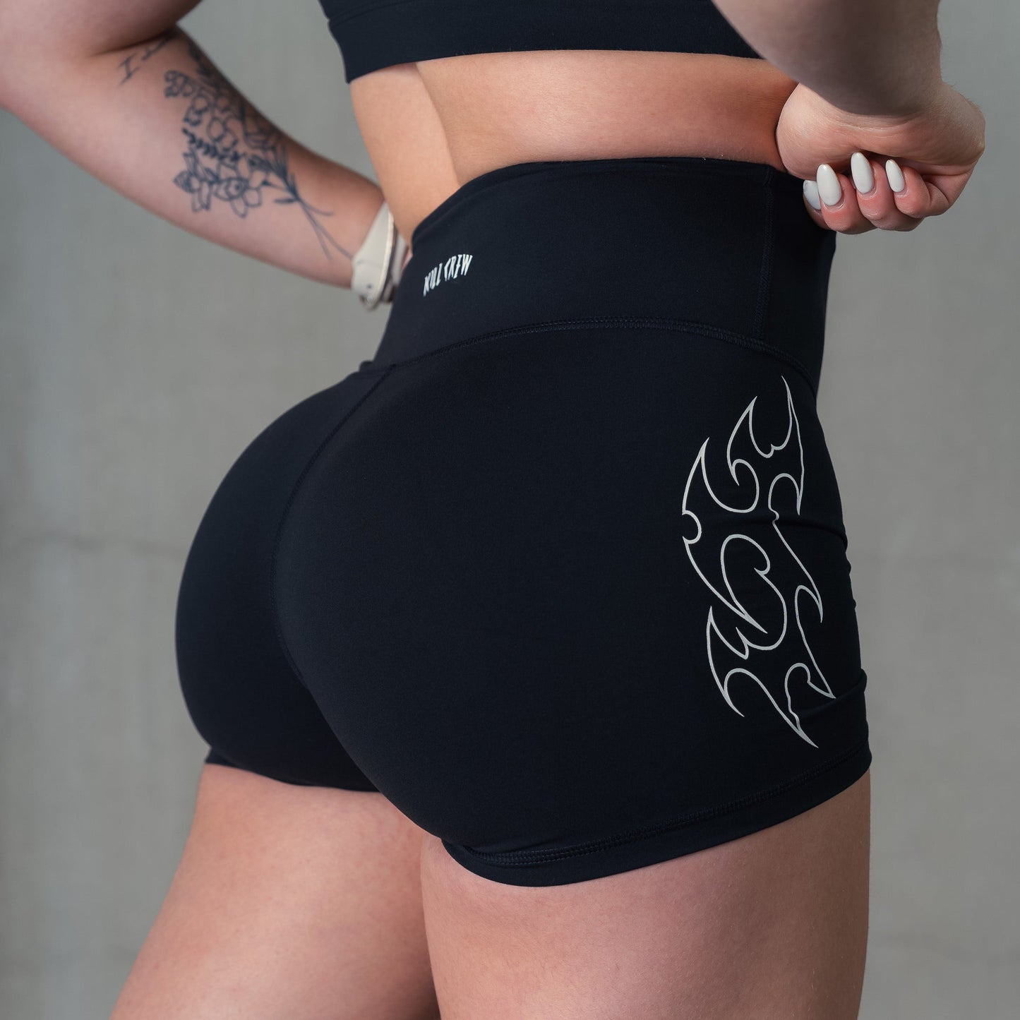 TRIBAL BIKER SHORTS - BLACK / WHITE