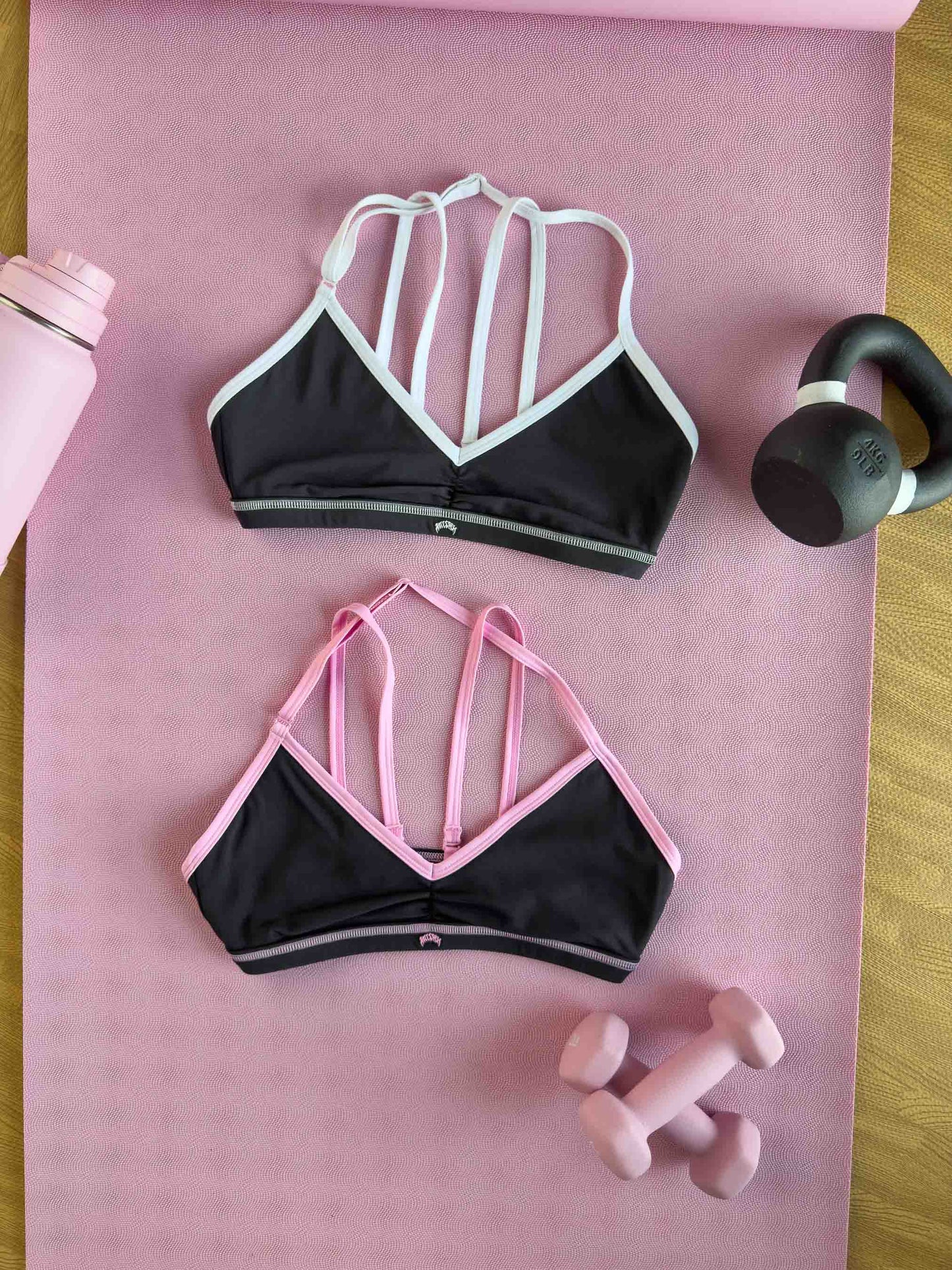 OUTSEAM SPORTS BRA - BLACK / PINK