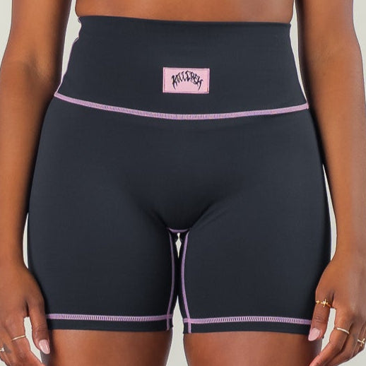 OUTSEAM SCRUNCH BIKER SHORTS - BLACK / PINK